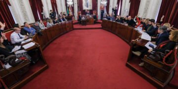 El Pleno aprueba sacar a licitación el pliego del servicio de limpieza viaria y recogida de residuos urbanos de la ciudad