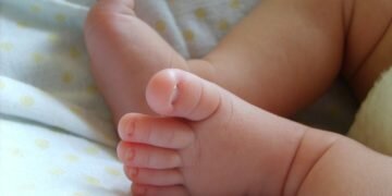 Un bebé ingresa en un hospital de Valencia intoxicado por cocaína y cannabis