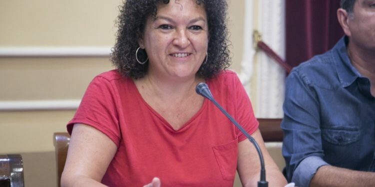 Tubío reclama a la Junta que actúe en los centros de salud del Mentidero y Puerta Tierra I