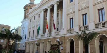 El Ayuntamiento de Cádiz organiza con los colegios de la ciudad un acto con motivo del Día de la Paz