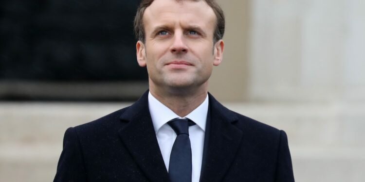 Francia pide más vigilancia a sus nacionales en varios países musulmanes