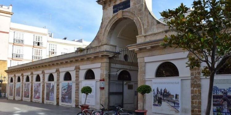 El acceso al Rincón Gastronómico se limitará a partir de ahora a clientes con reserva previa de mesa