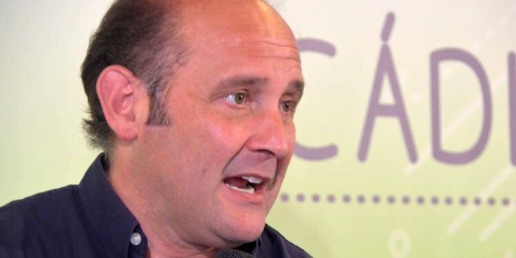 Juancho Ortiz: “Si el plan de Kichi para el comercio es decir lo mal que va todo, se puede quedar en casa otro año”