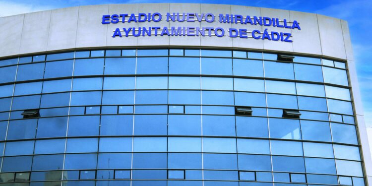 Se anuncia que el nuevo nombre del estadio será Nuevo Mirandilla
