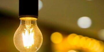 El precio de la luz se dispara este viernes a su quinto récord histórico