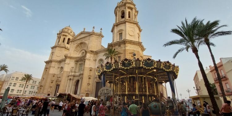 Comenzó el mercado Andalusí en Cádiz