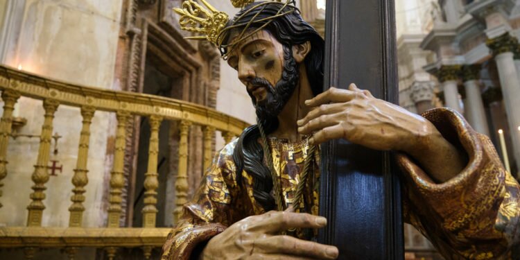 El Cabildo Catedral presenta la restauración de la escultura de Jesús Nazareno de la Catedral de Cádiz