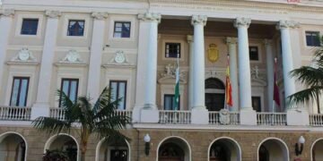 El Pleno aprueba adherirse al Fondo de Impulso Económico