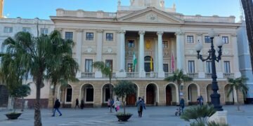 El Ayuntamiento de Cádiz abre el plazo para el pago voluntario del impuesto de vehículos de tracción mecánica
