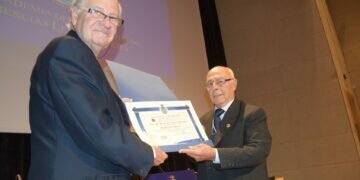 San Fernando: El Ayuntamiento concederá la Medalla de la Ciudad al doctor Juan García Cubillana