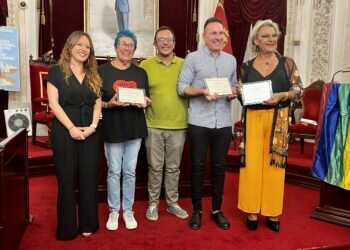 Ana Camelo, José Caucelo y La Bella Tato reciben «el agradecimiento de una ciudad entera» por su trabajo en favor del colectivo LGTBIQ+
