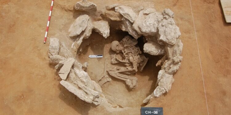 San Fernando: Un estudio científico sitúa la necrópolis del campo de hockey de la Isla entre las más antiguas de España