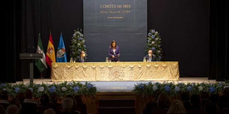 San Fernando premiará en septiembre el papel fundamental de las Fuerzas Armadas Españolas