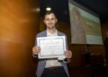 Un nefrólogo del Puerta del Mar recibe premios al mejor currículum MIR