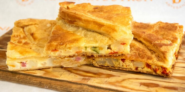 Antonia Butrón homenajea a la tortilla de patatas con los nuevos sabores de empanadas para este verano