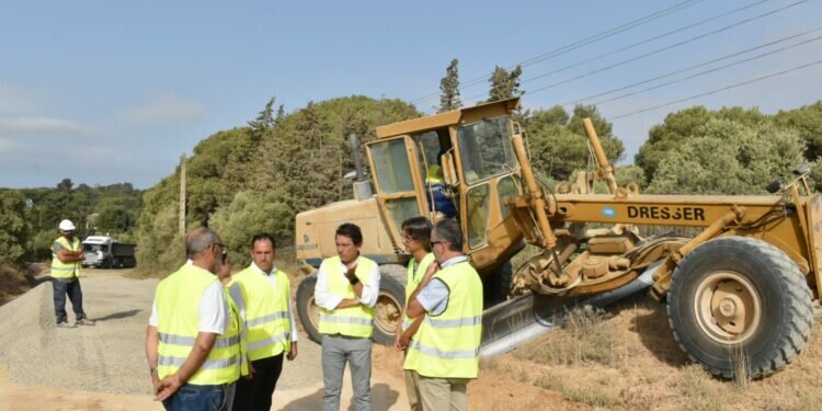 La Junta invierte 100.000 euros en el arreglo de la Colada de Valdecabra, en Vejer