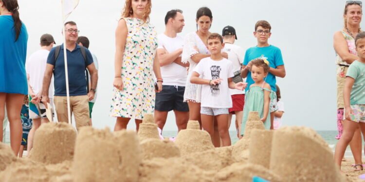 Concurso Castillo de Arena en Cádiz