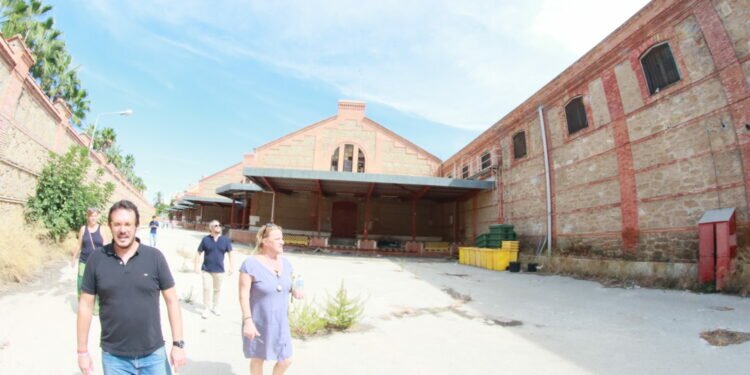 Agentes sociales muestran su apoyo para que la Ciudad de la Justicia se instale en los antiguos Depósitos de Tabaco