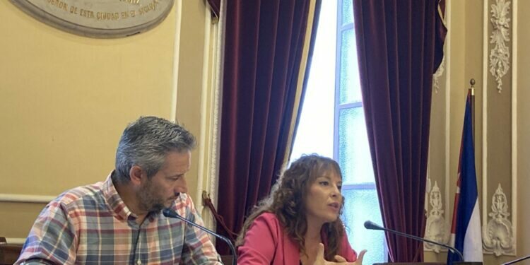 El Ayuntamiento de Cádiz celebra mañana la I Jornada Empleo y Cuidados