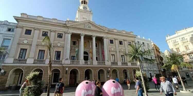 Ecovidrio y el Ayuntamiento ponen en marcha la campaña solidaria ‘Recicla Vidrio por ellas’ en colaboración con la Fundación Sandra Ibarra