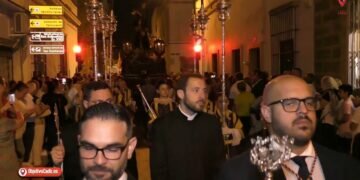 Reportaje tv de la salida extraordinaria del Nazareno de Puerto Real