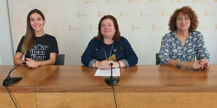 Chiclana: Triana García organiza un maratón de tatoos a beneficio de la Asociación Española Contra el Cáncer