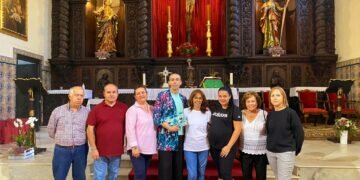 El Puerto: Calleja se reúne con la Hermandad de la Veracruz para abordar su participación en las actividades navideñas