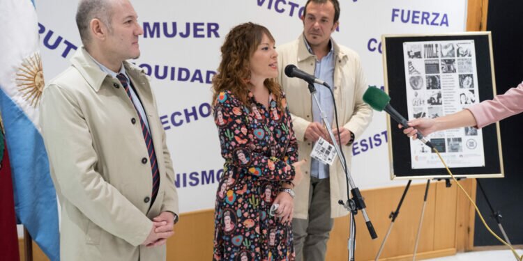 Las voces de las mujeres argentinas grabadas en la muestra ‘Fotocopias-Literatura de cordel’ arrancan los actos del 25N