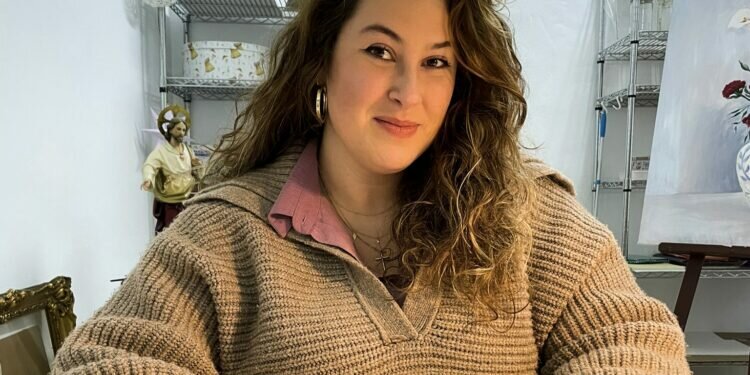 Dolores María Lobato Ruiz, designada cartelista de la Juventud Cofrade