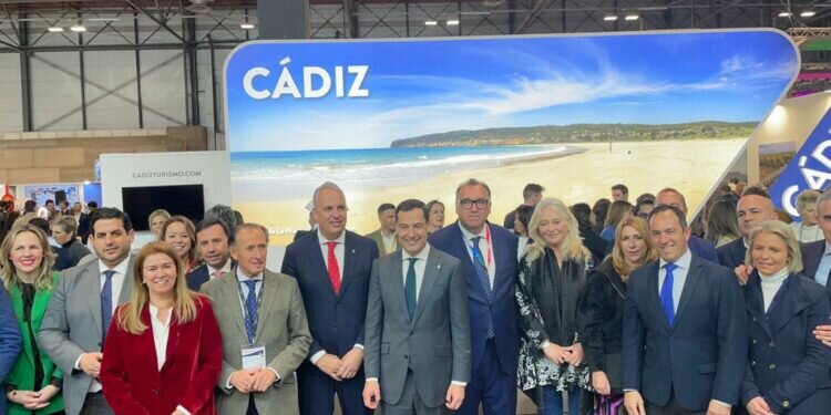 Mercedes Colombo resalta en Fitur el papel destacado de Cádiz como referente turístico y el objetivo de afianzar su crecimiento