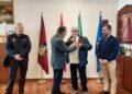 Chiclana: El Ayuntamiento rinde homenaje a Manuel Ruiz Castilla, policía local recientemente jubilado