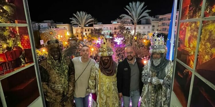 El Puerto: Espectacular bienvenida a Sus Majestades los Reyes Magos de Oriente